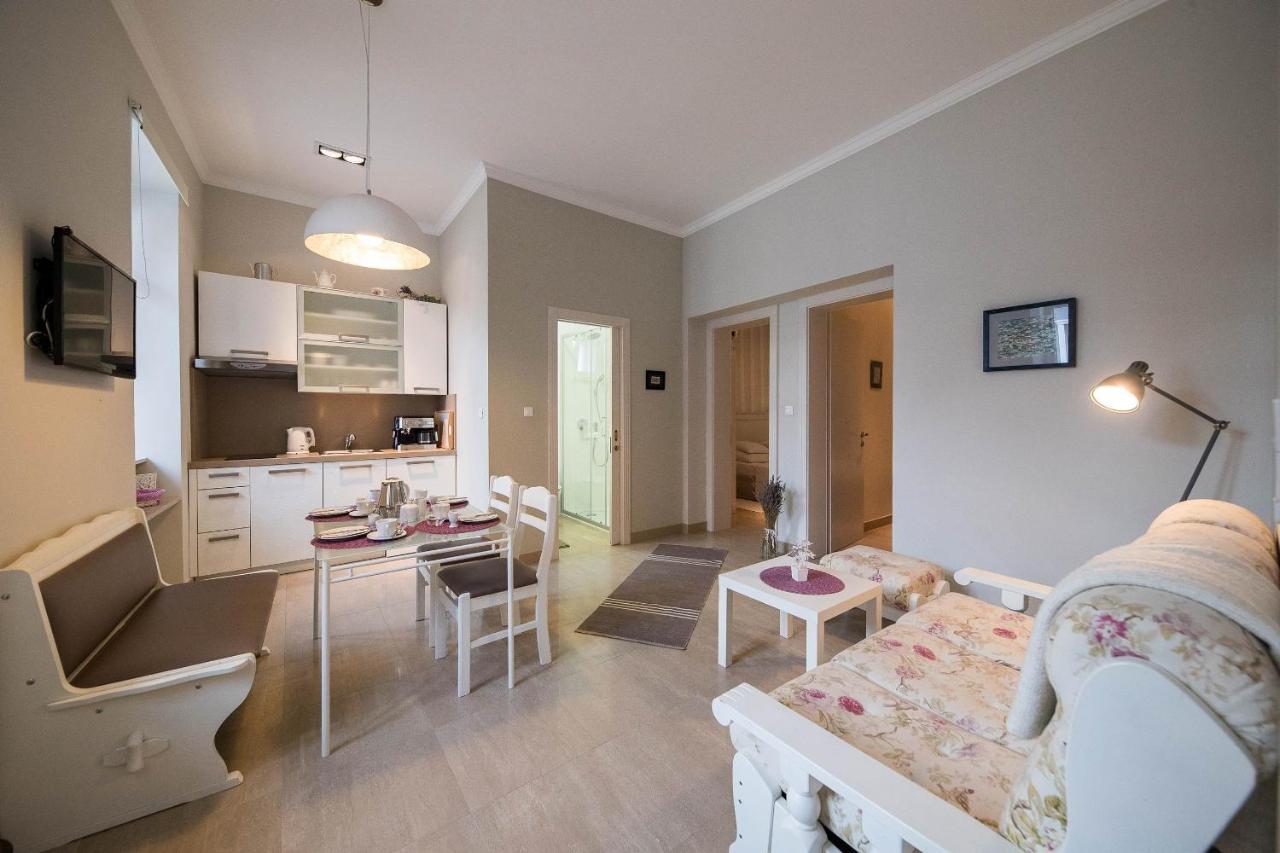 Apartmani Marion Crikvenica Εξωτερικό φωτογραφία