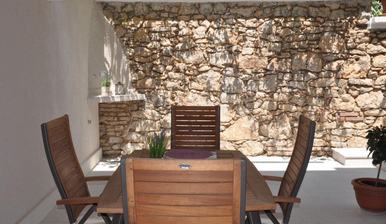 Apartmani Marion Crikvenica Εξωτερικό φωτογραφία